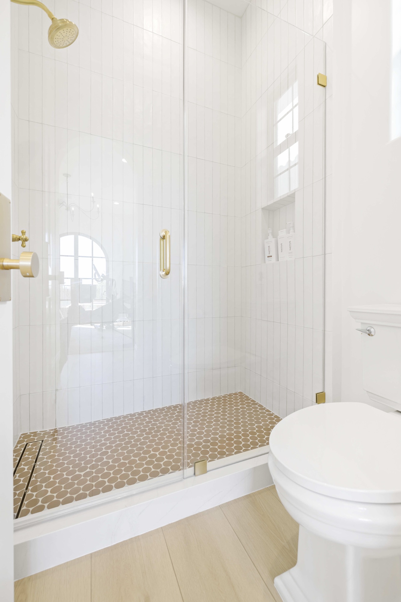 Country Cove — luxury home by C&M Home Designs