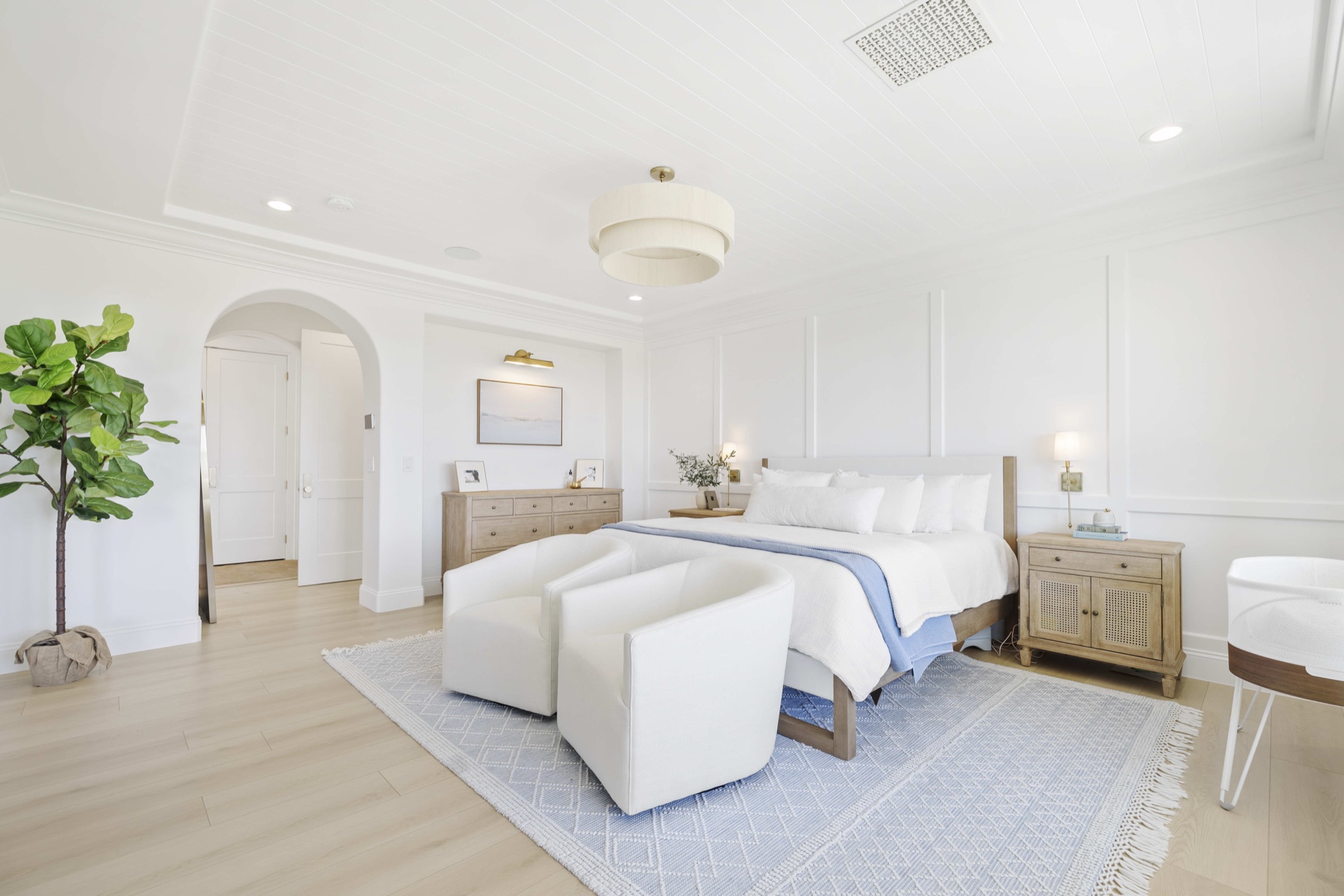 Country Cove — luxury home by C&M Home Designs