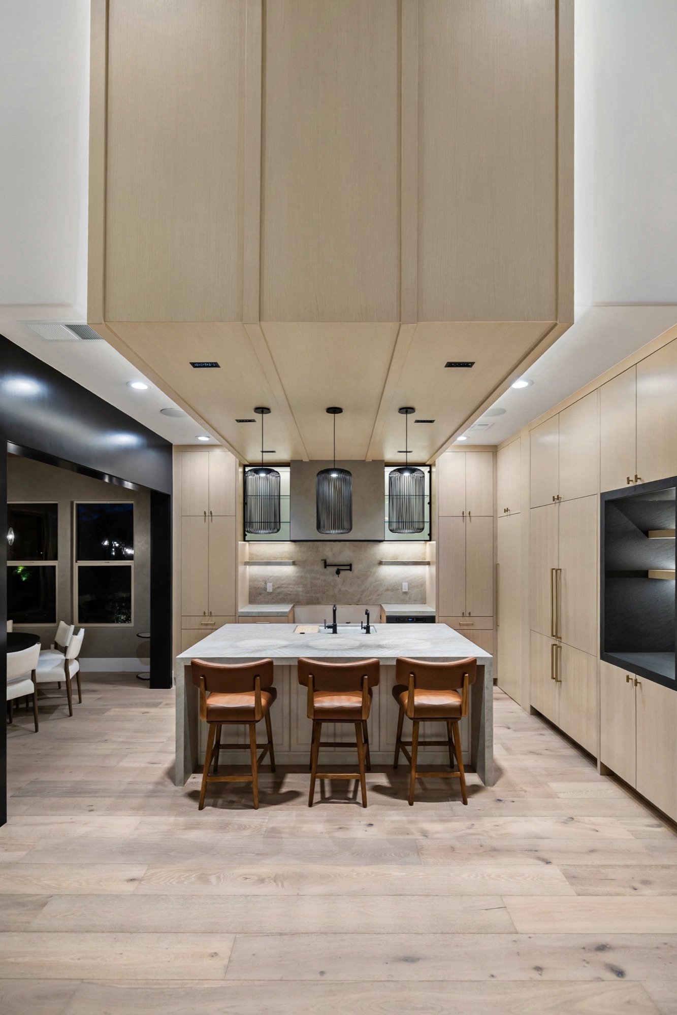 Heaven View — luxury home by C&M Home Designs