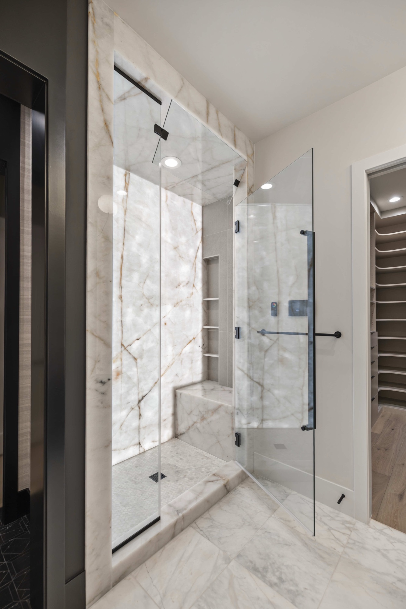Heaven View — luxury home by C&M Home Designs