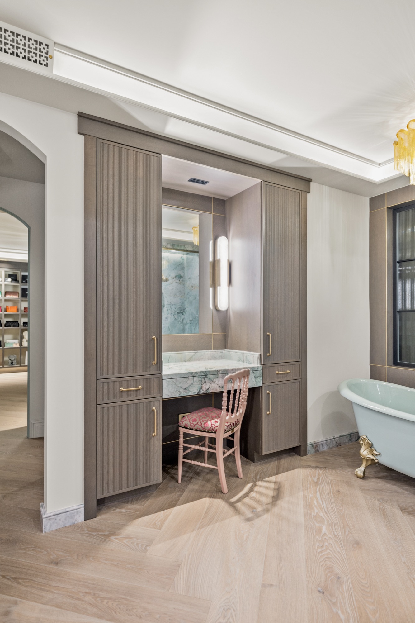 Robinson Bride — luxury home by C&M Home Designs