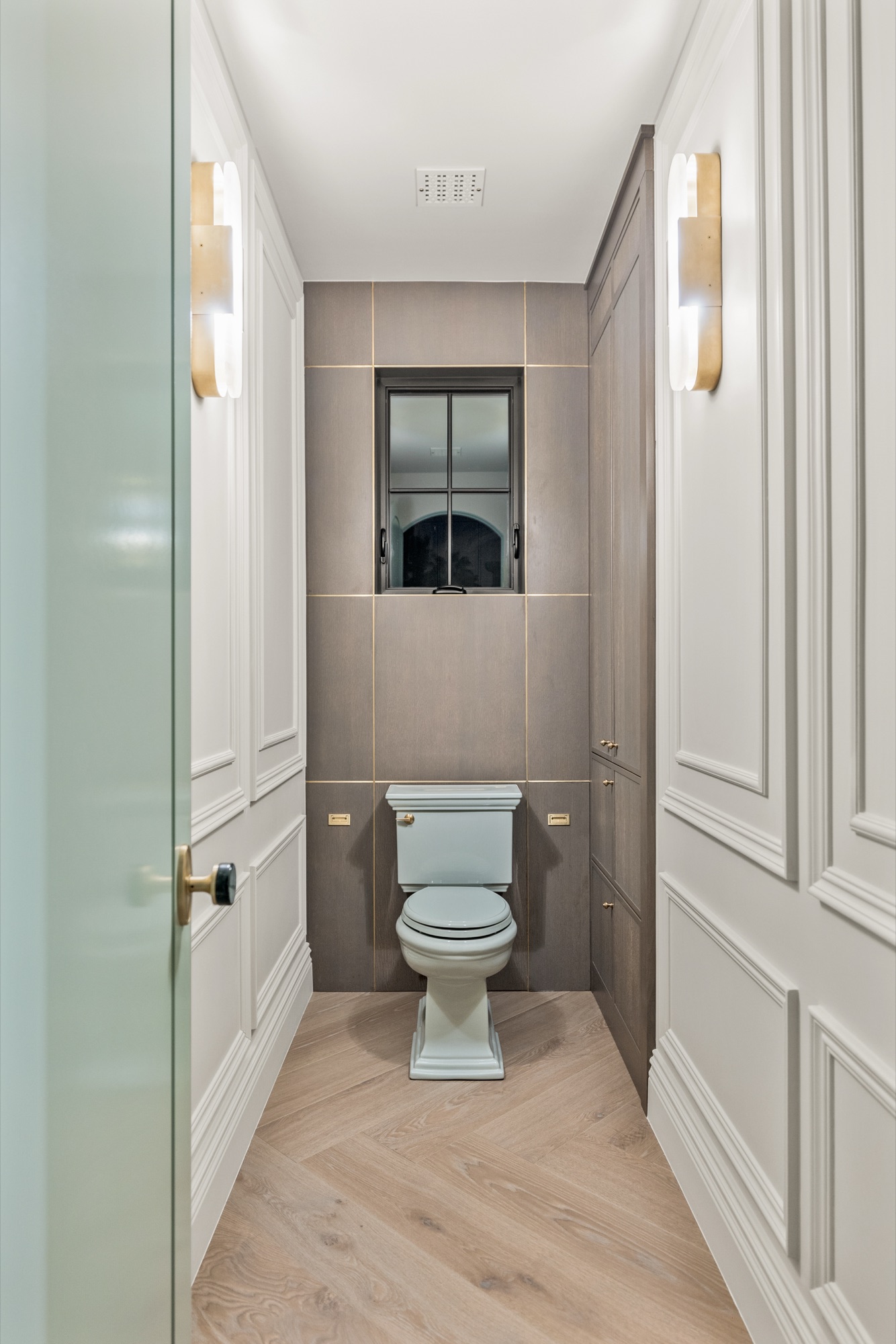Robinson Bride — luxury home by C&M Home Designs