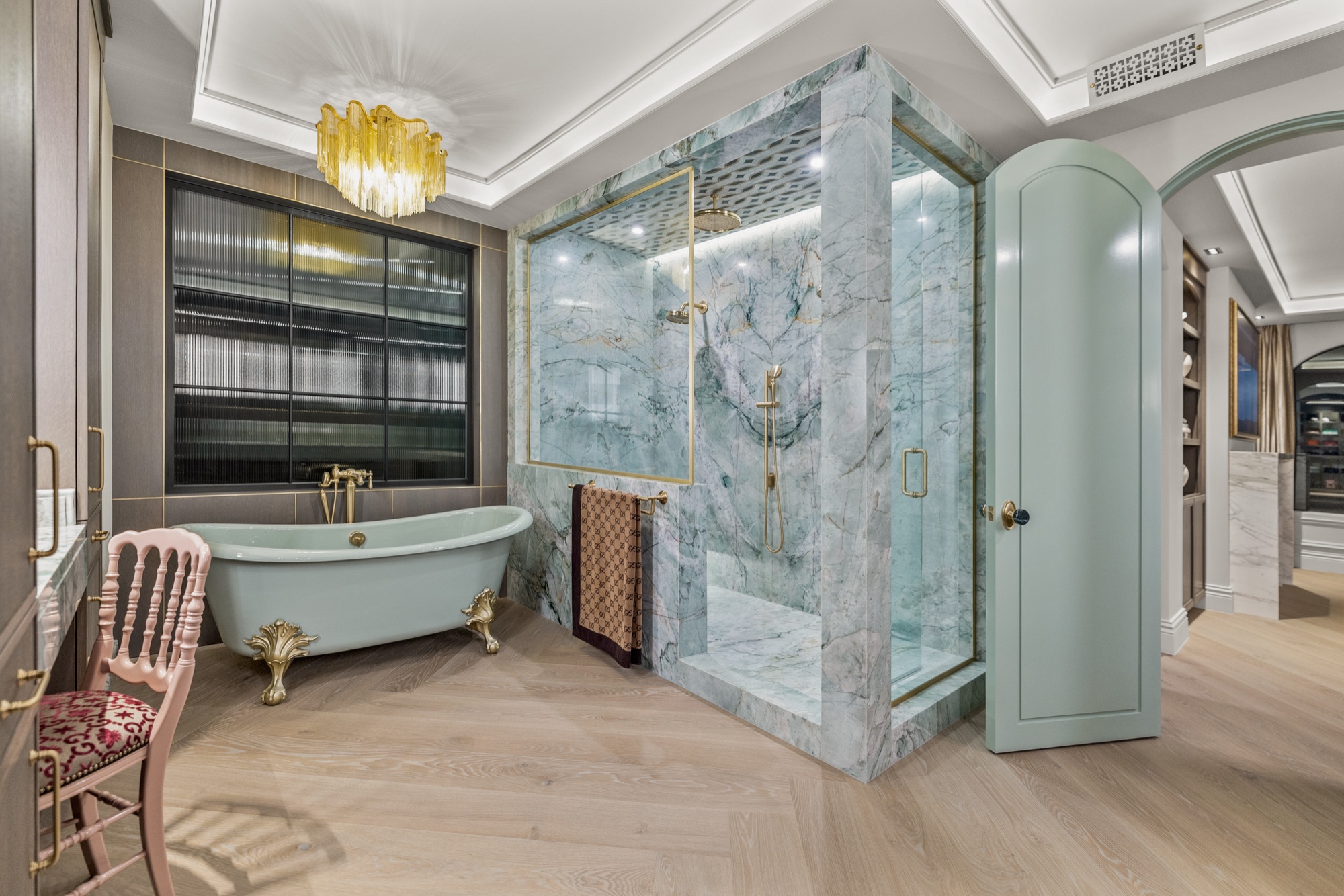 Robinson Bride — luxury home by C&M Home Designs