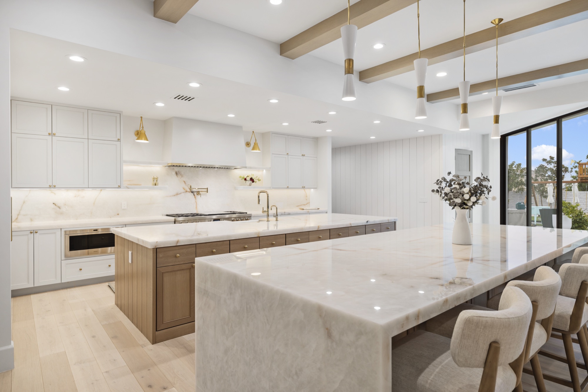 Silver Oaks — luxury home by C&M Home Designs