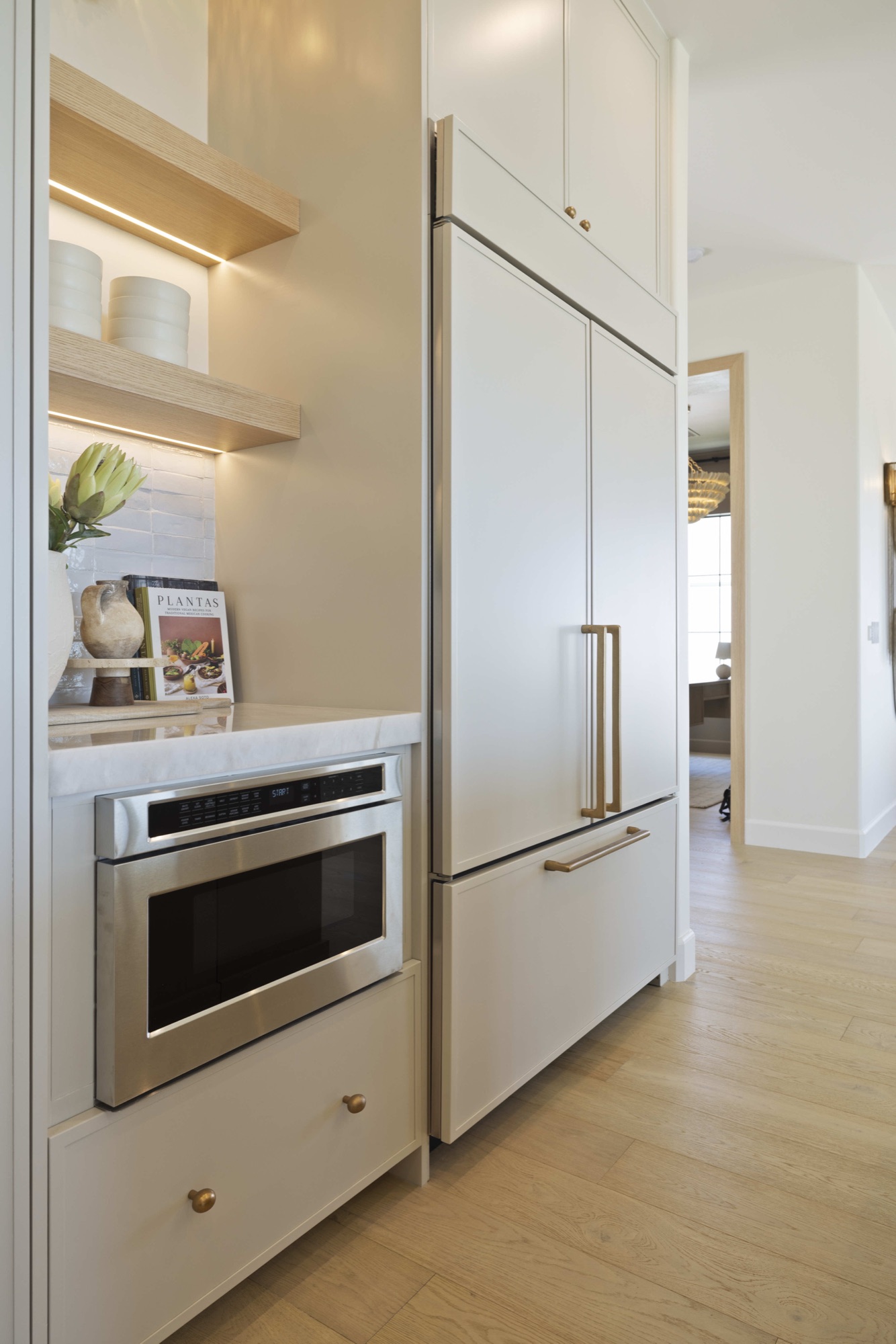 Soft Horizon — luxury home by C&M Home Designs