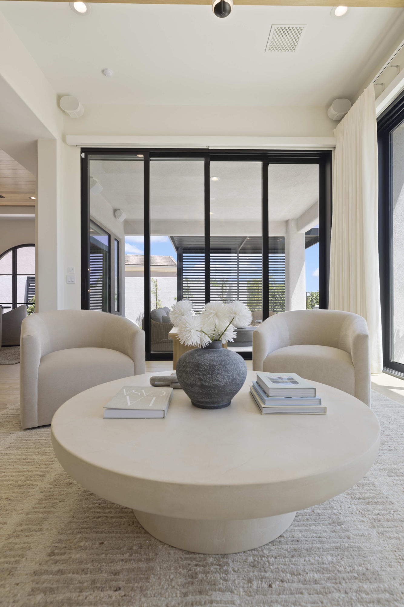 Soft Horizon — luxury home by C&M Home Designs