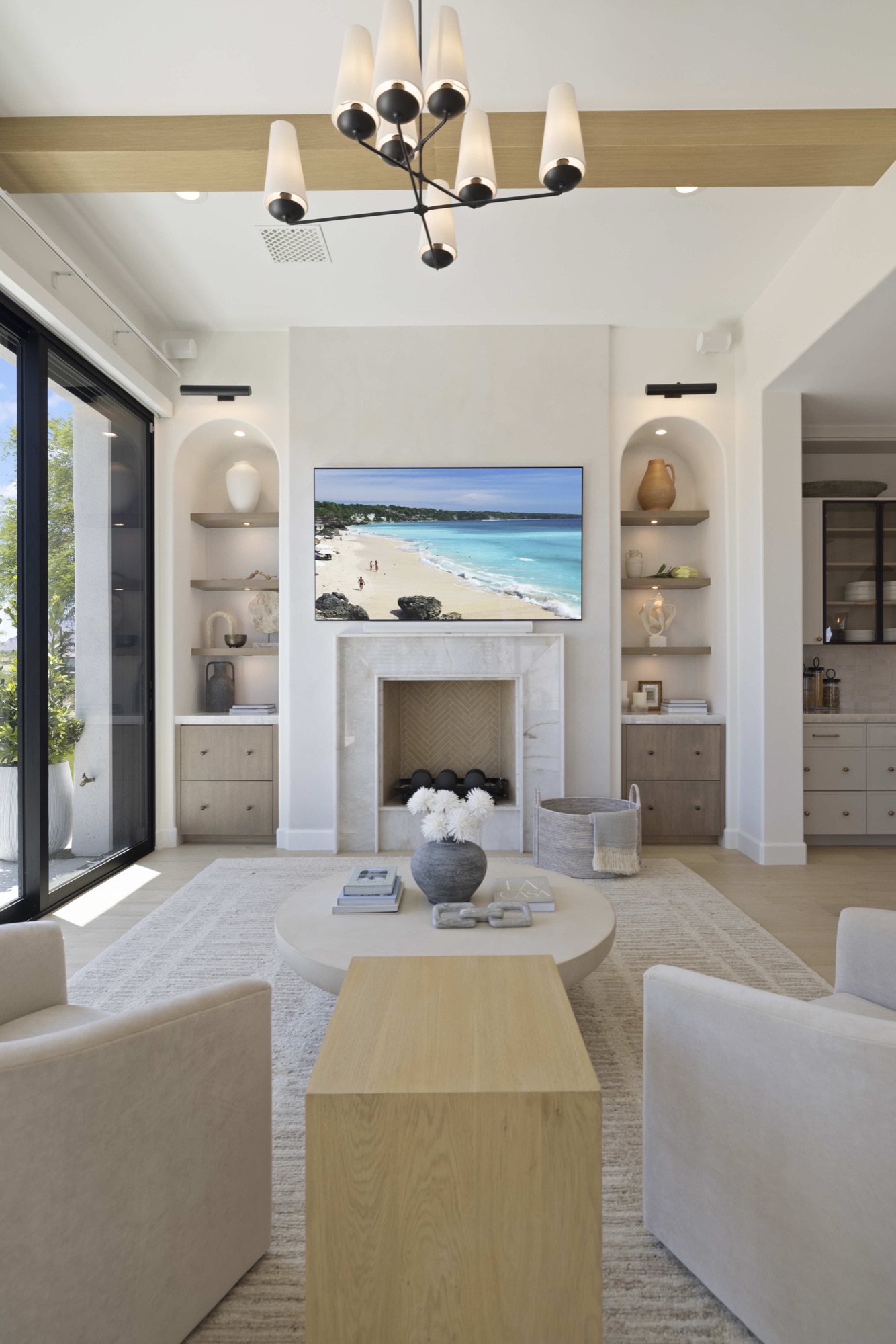 Soft Horizon — luxury home by C&M Home Designs
