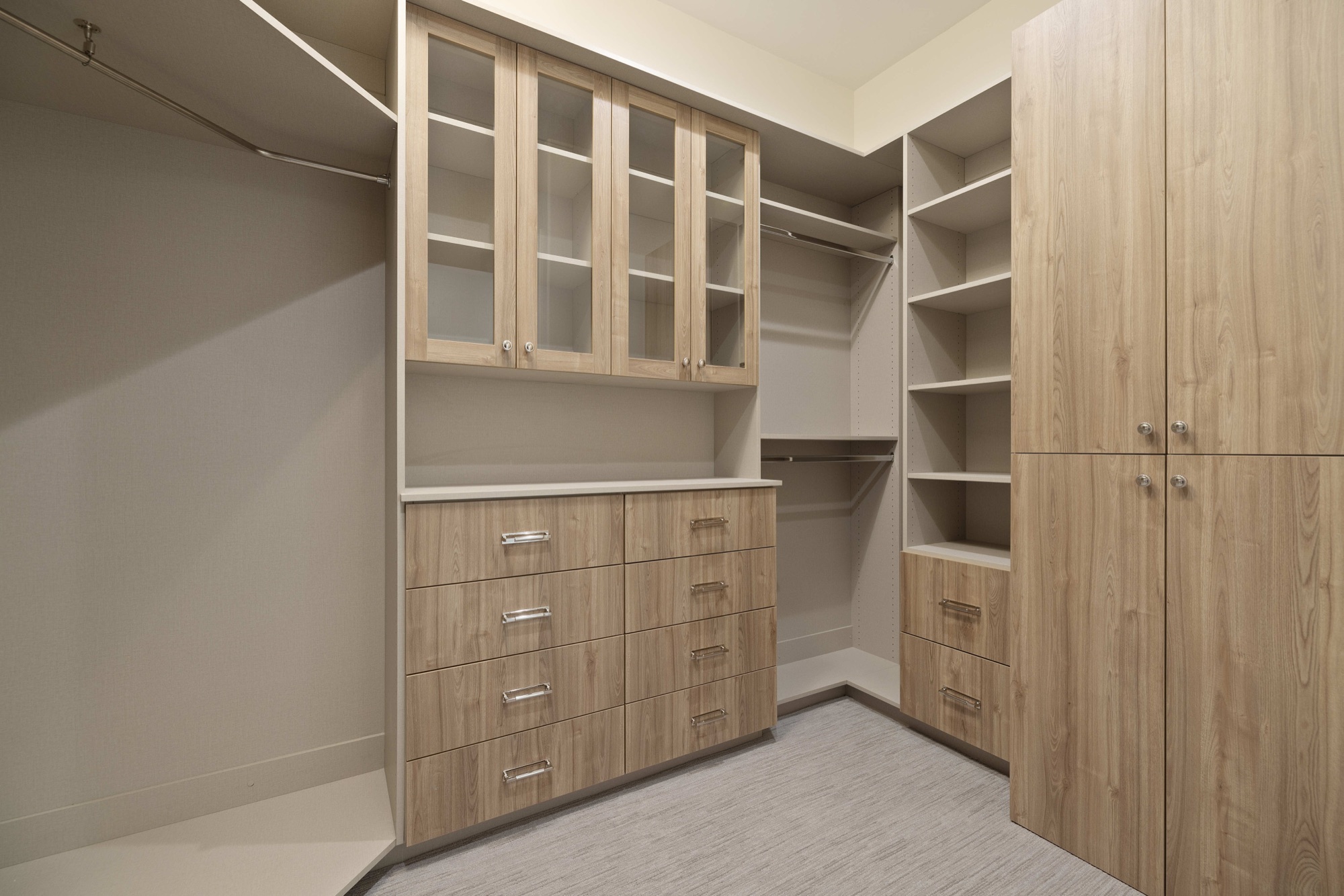 Soft Horizon — luxury home by C&M Home Designs