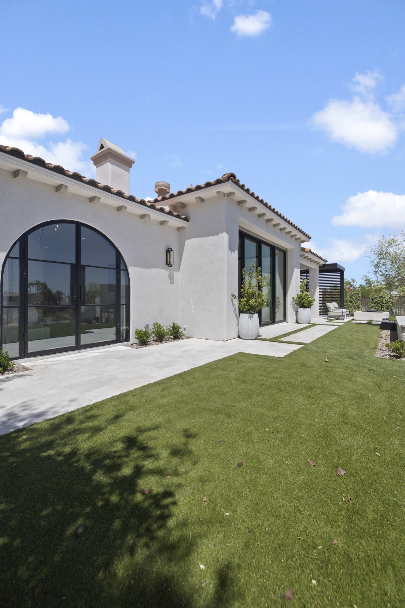 Soft Horizon — luxury home by C&M Home Designs