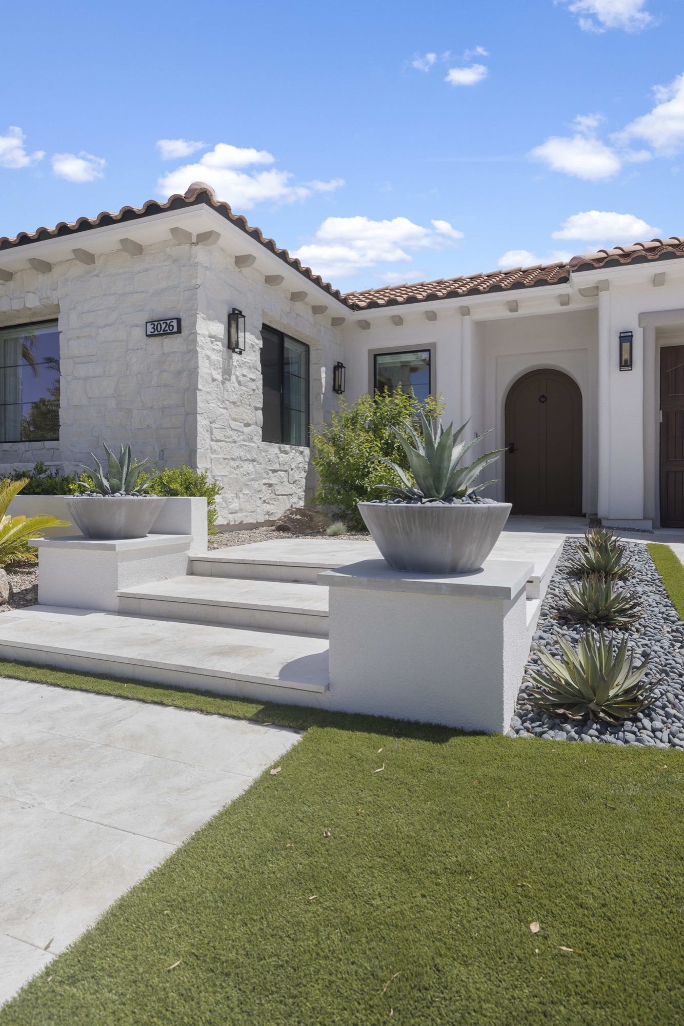 Soft Horizon — luxury home by C&M Home Designs
