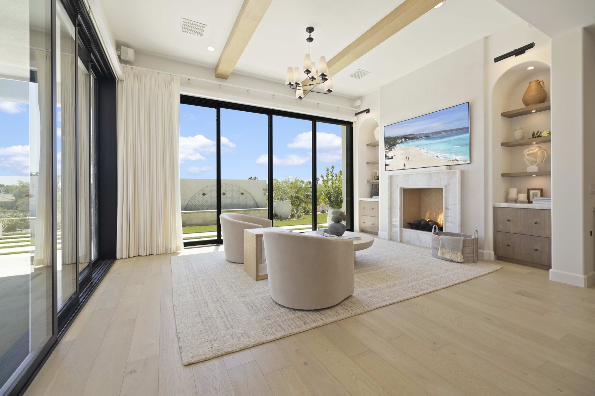 Soft Horizon — luxury home by C&M Home Designs