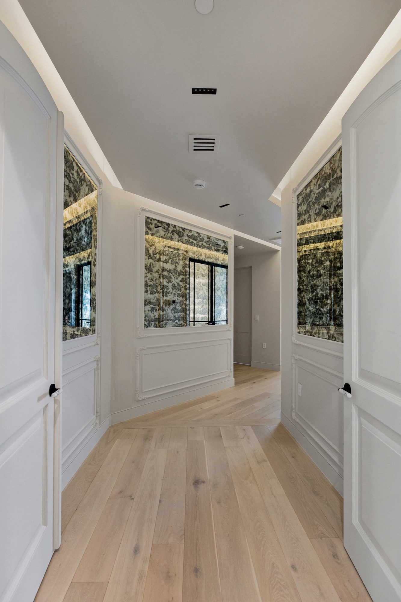 Tuscano Ct — luxury home by C&M Home Designs